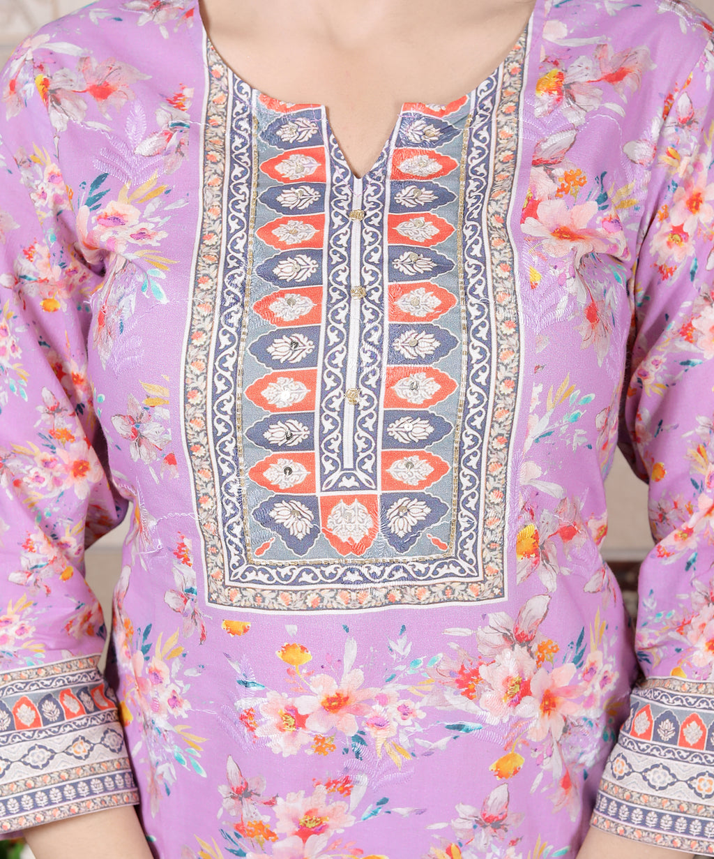 PRIYANSH DRESSES, Women's floral Printed Kurti Set with Dupatta and Pants